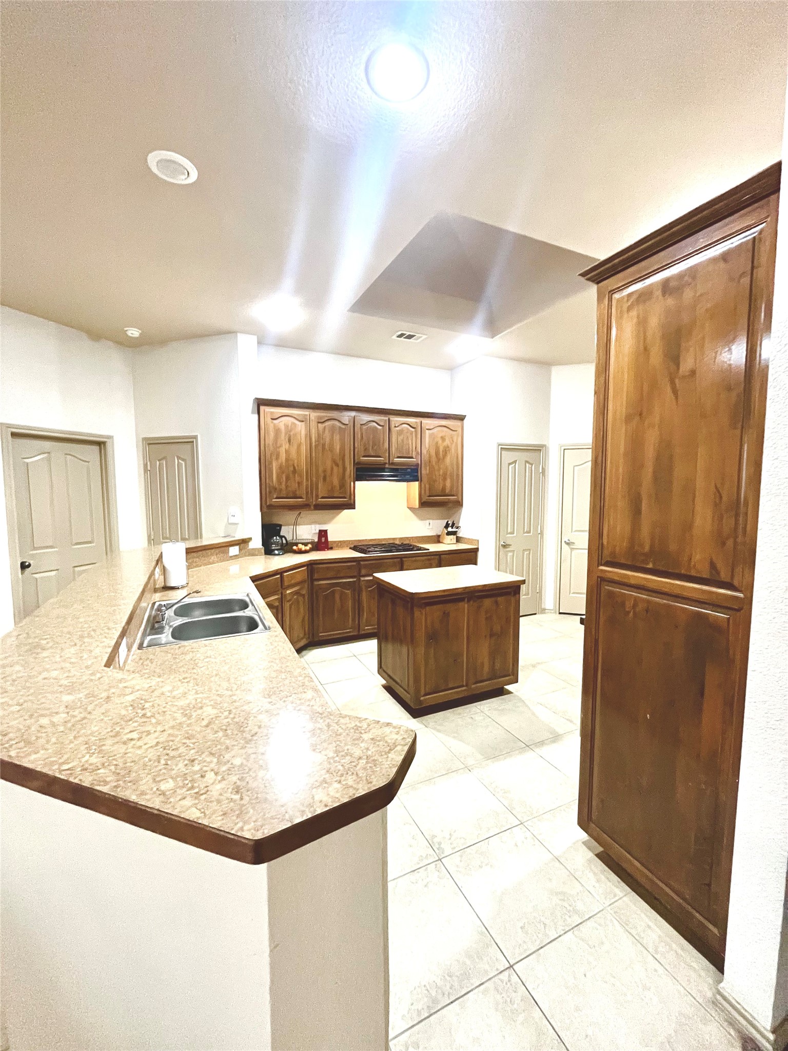 1113 Devonshire Drive Glenn Heights TX 75154