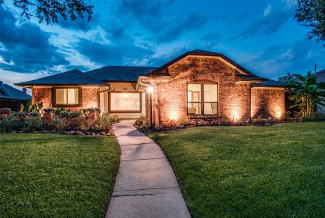 1004 Oxfordshire Drive Carrollton TX 75007