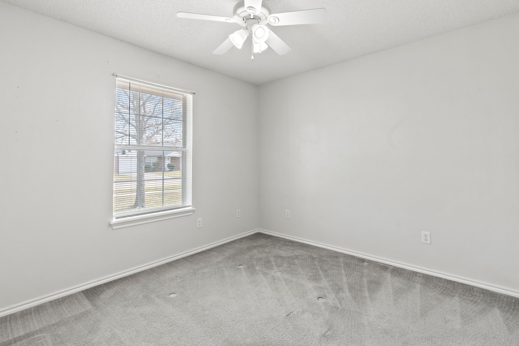 904 Roseanne Drive Commerce TX 75428