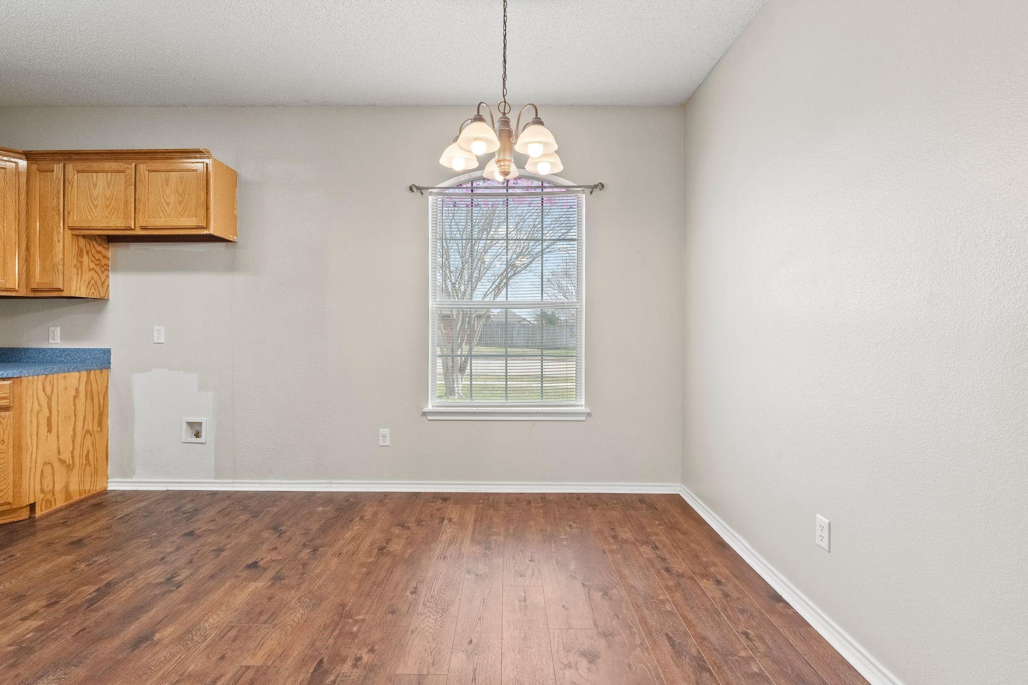 904 Roseanne Drive Commerce TX 75428
