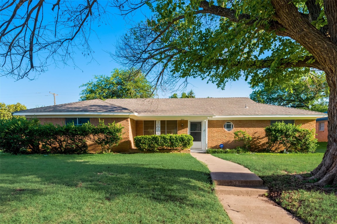 301 Victorian Drive Fort Worth TX 76134