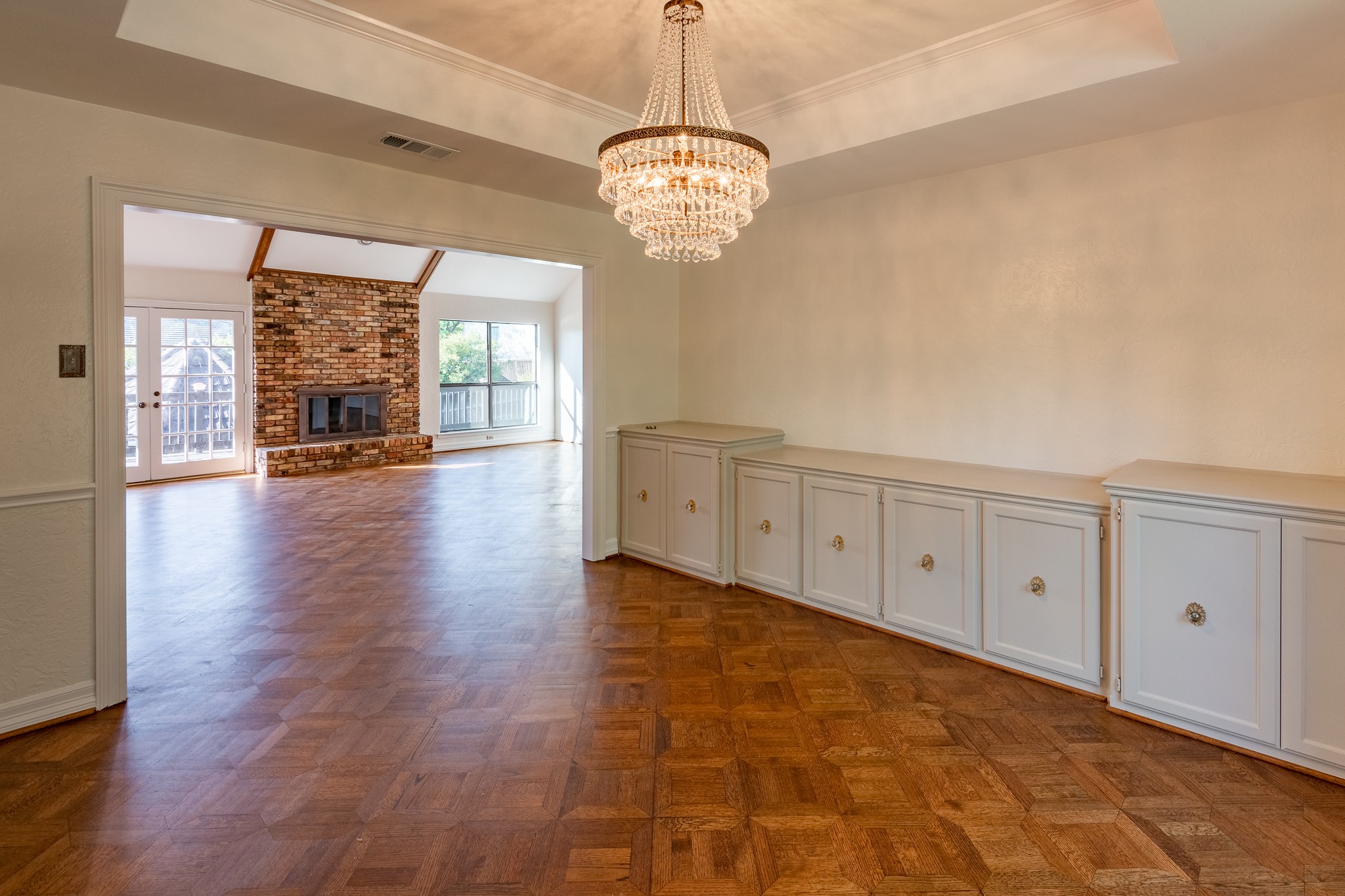 500 La Paz Court Irving TX 75062