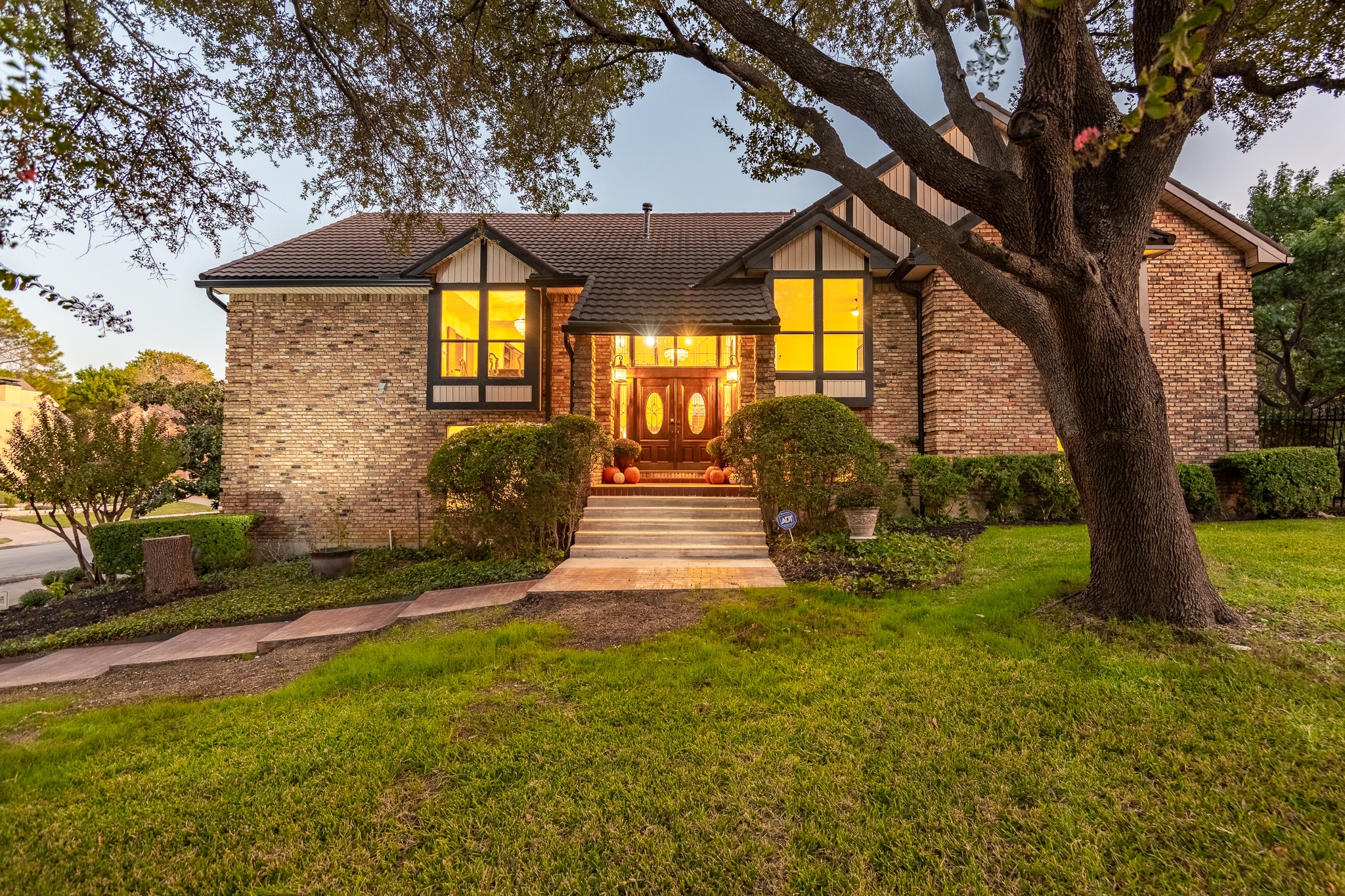 500 La Paz Court Irving TX 75062