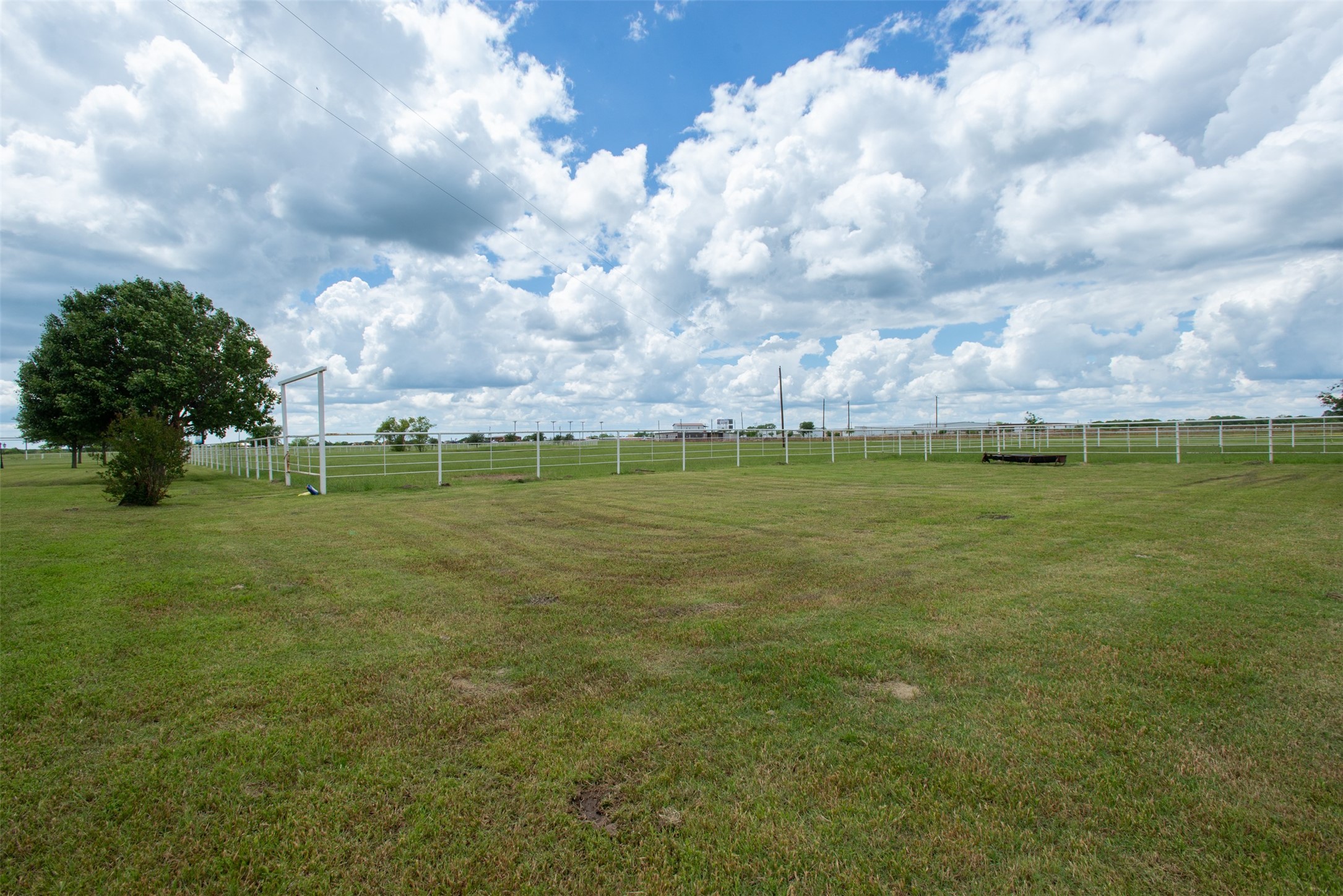 12485 County Road 4037 Kemp TX 75143