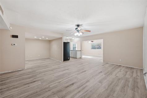 1501 Meandering Way Garland TX 75040