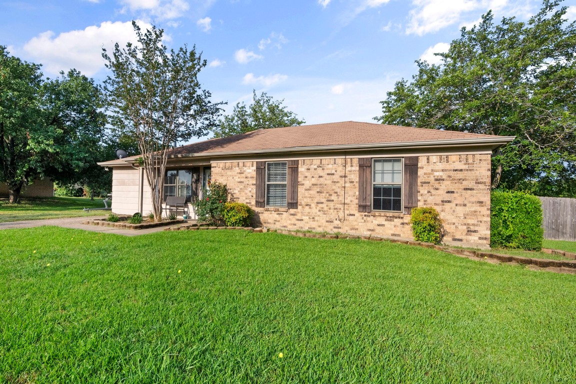 1029 Hidden Hills Drive Corsicana TX 75110