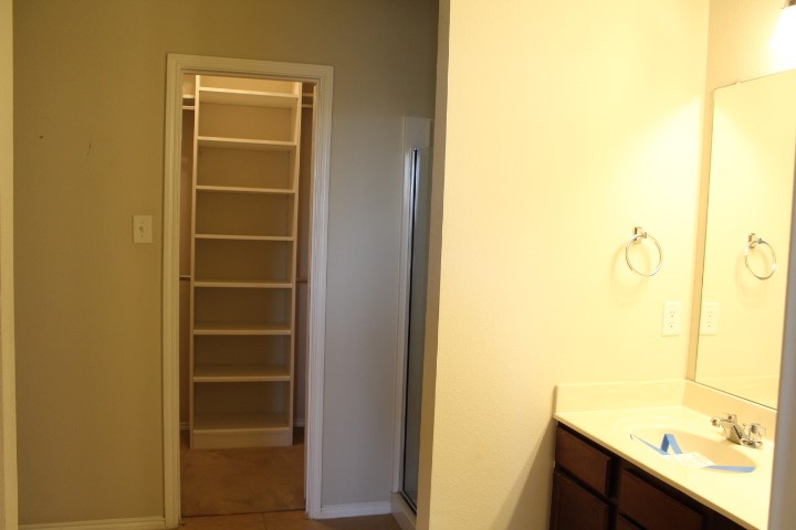 1227 Eagles Nest Trail Krum TX 76249