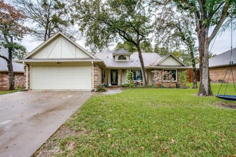 7513 Woodhaven Drive North Richland Hills TX 76182