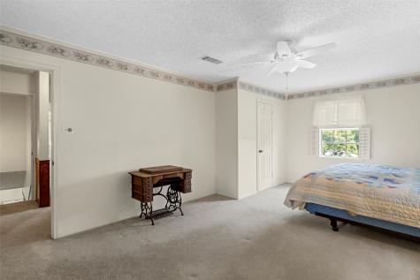 803 S Stallworth Rosebud TX 76570