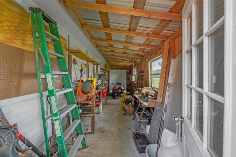 803 S Stallworth Rosebud TX 76570