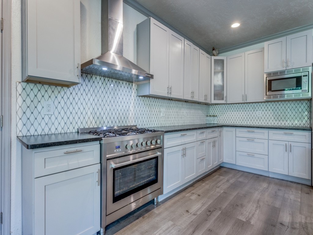 203 Pueblo Drive Lake Kiowa TX 76240