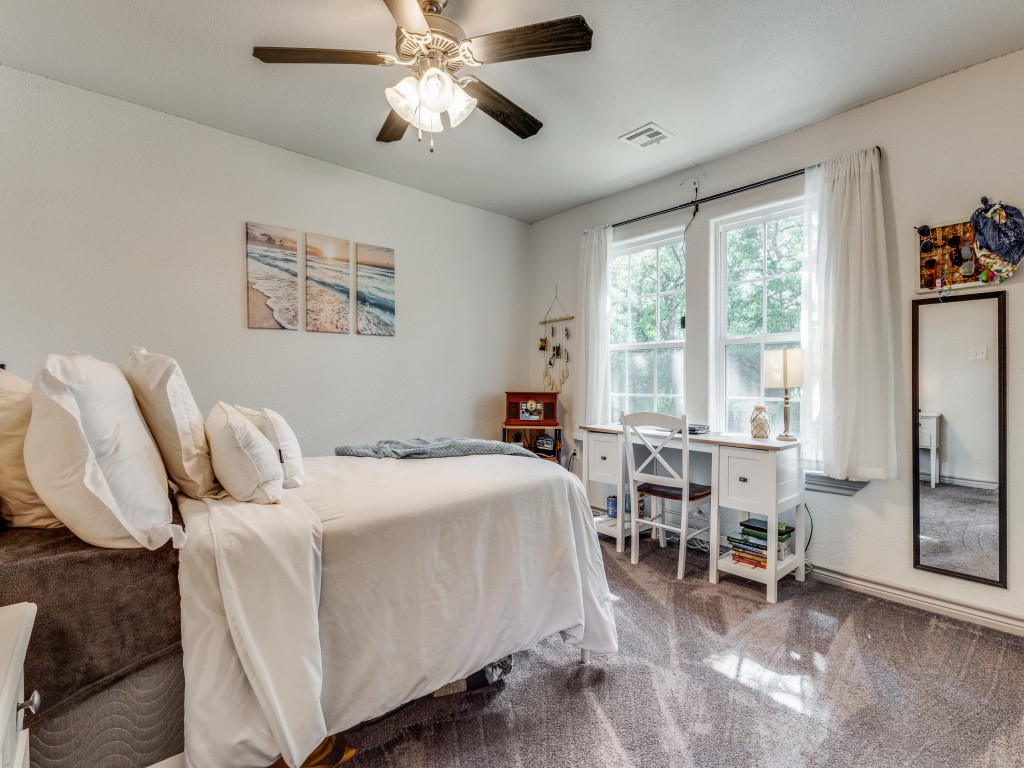 203 Pueblo Drive Lake Kiowa TX 76240