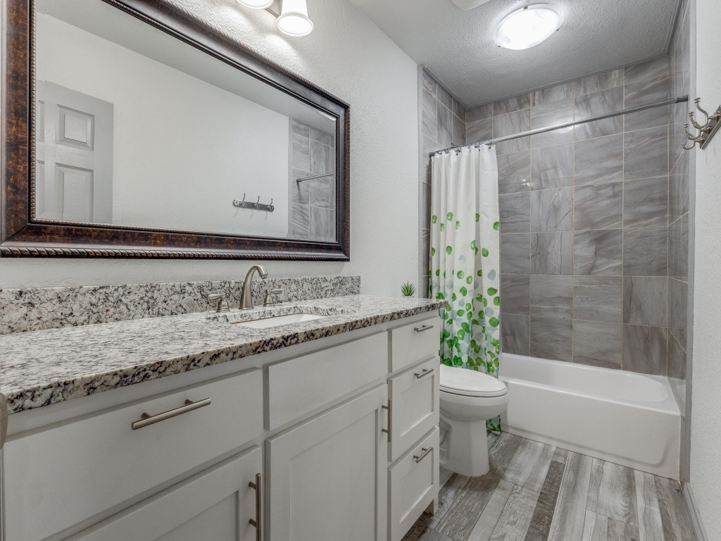 203 Pueblo Drive Lake Kiowa TX 76240