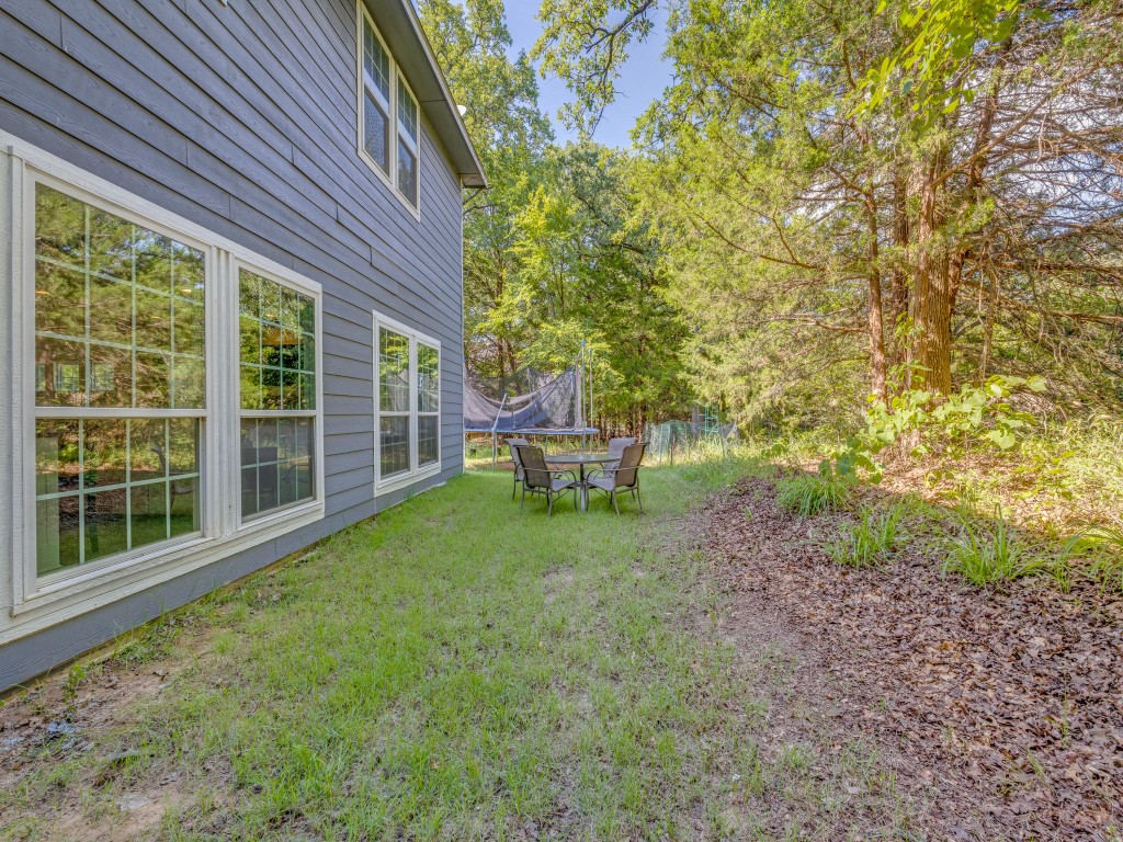 203 Pueblo Drive Lake Kiowa TX 76240