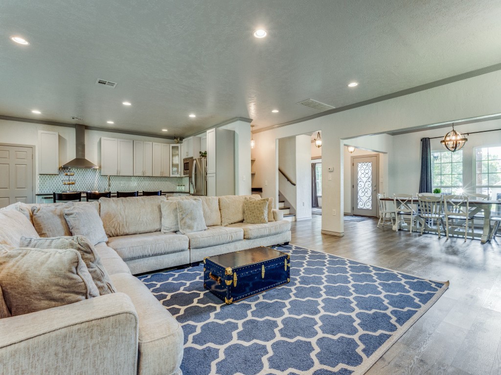 203 Pueblo Drive Lake Kiowa TX 76240