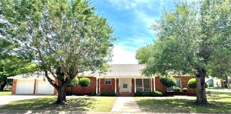 211 Spill Street Winters TX 79567