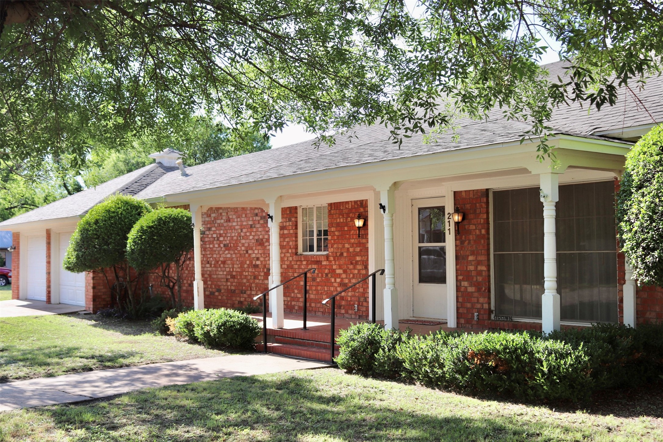 211 Spill Street Winters TX 79567