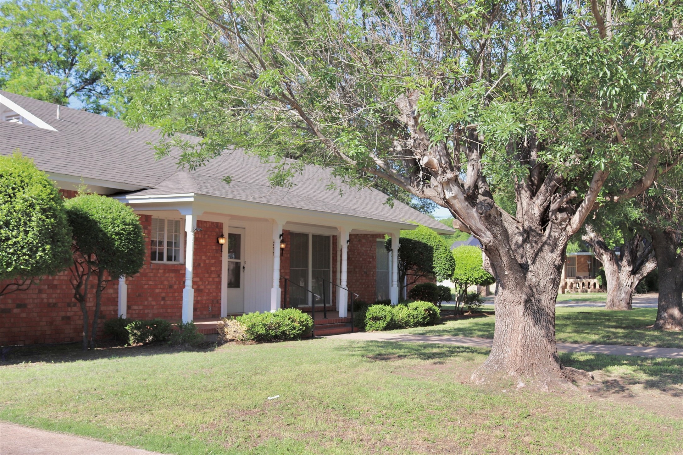 211 Spill Street Winters TX 79567