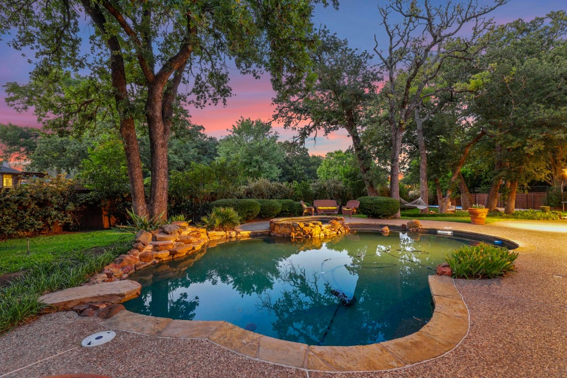 2000 Elm Creek Lane Flower Mound TX 75028