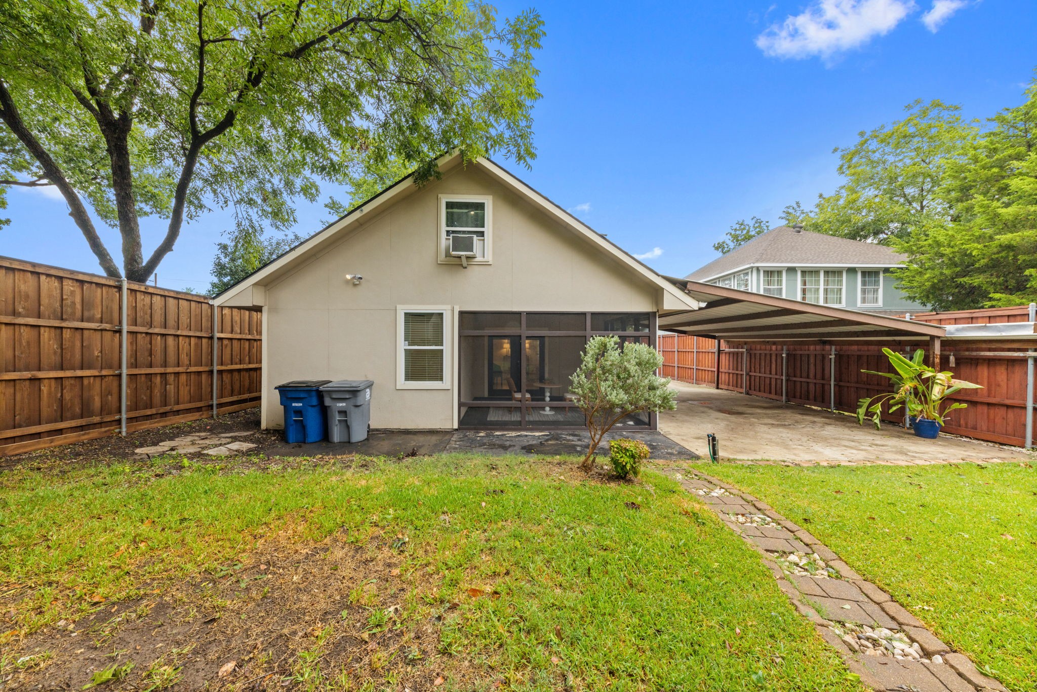 10338 Country Club Drive Dallas TX 75218
