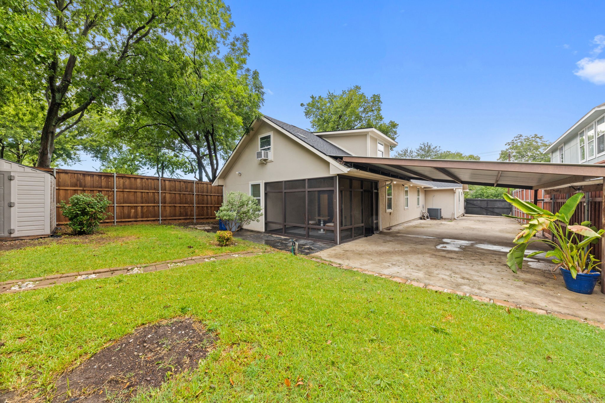 10338 Country Club Drive Dallas TX 75218