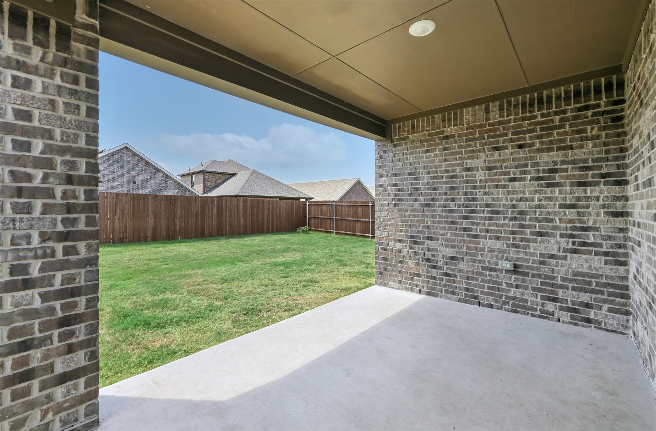 616 New Dawn Drive Lavon TX 75166