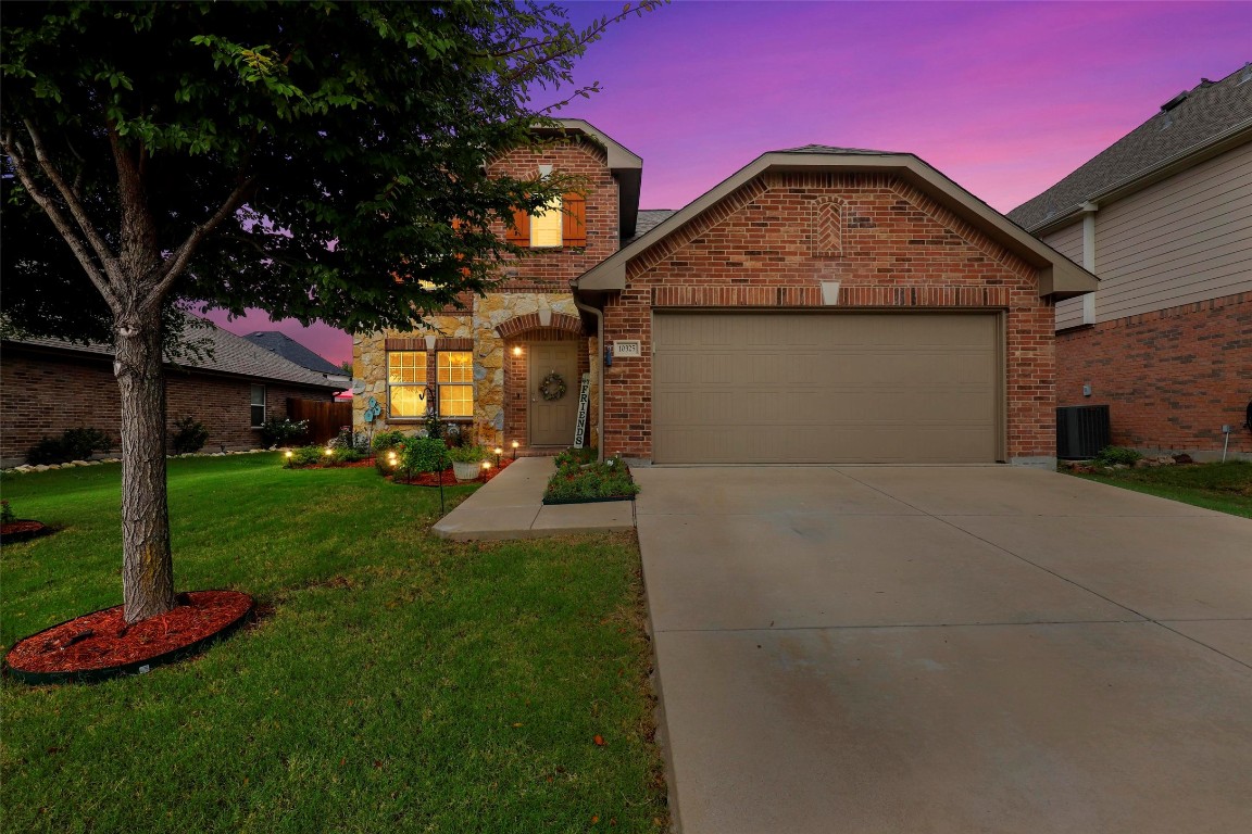 10325 Fossil Valley Drive Fort Worth TX 76131