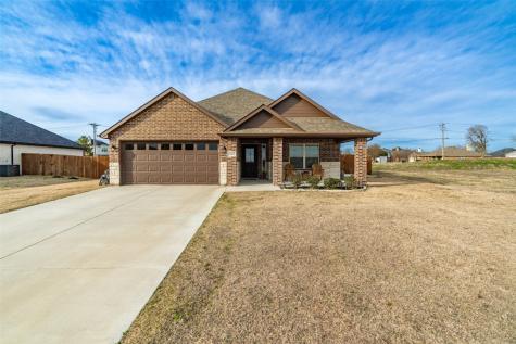 1002 Cheryl Drive Greenville TX 75402
