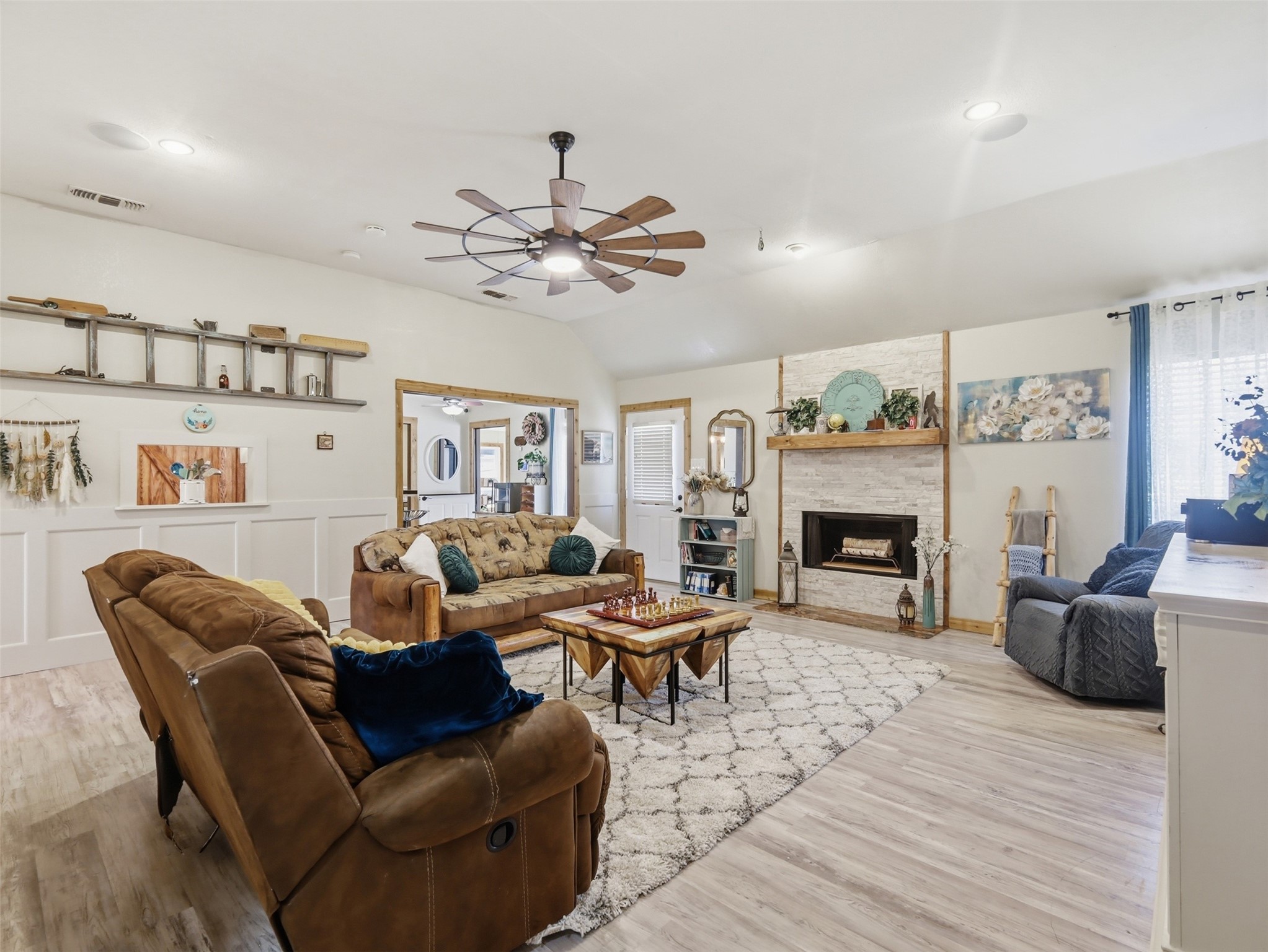 3823 State Highway 11 Bonham TX 75418