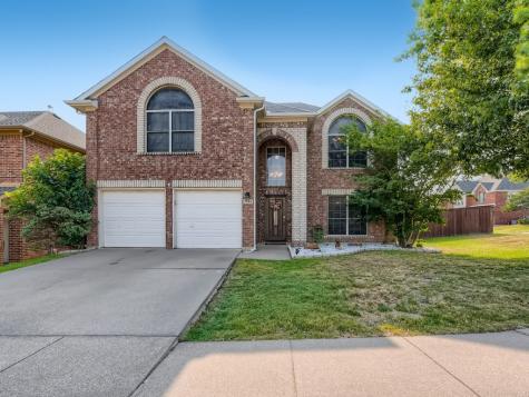 7645 Parkwood Plaza Drive Fort Worth TX 76137