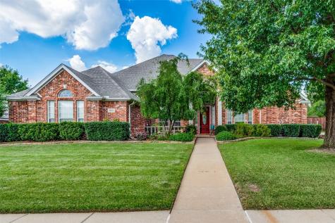 9211 Edgemont Drive North Richland Hills TX 76182