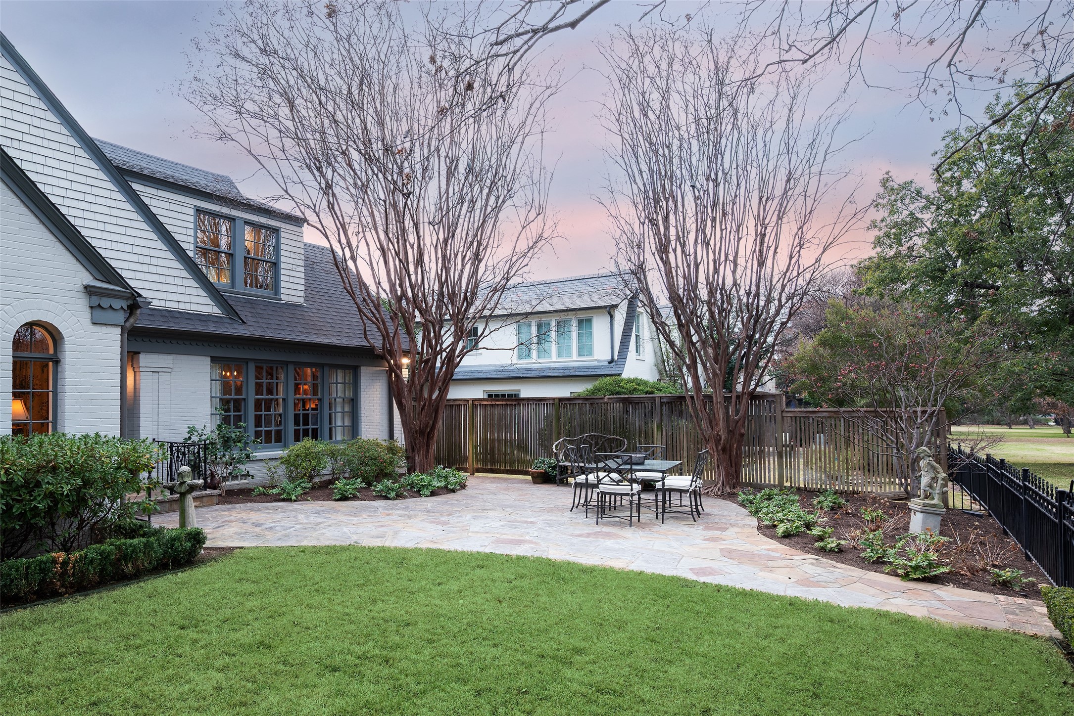 5347 Montrose Drive Dallas TX 75209