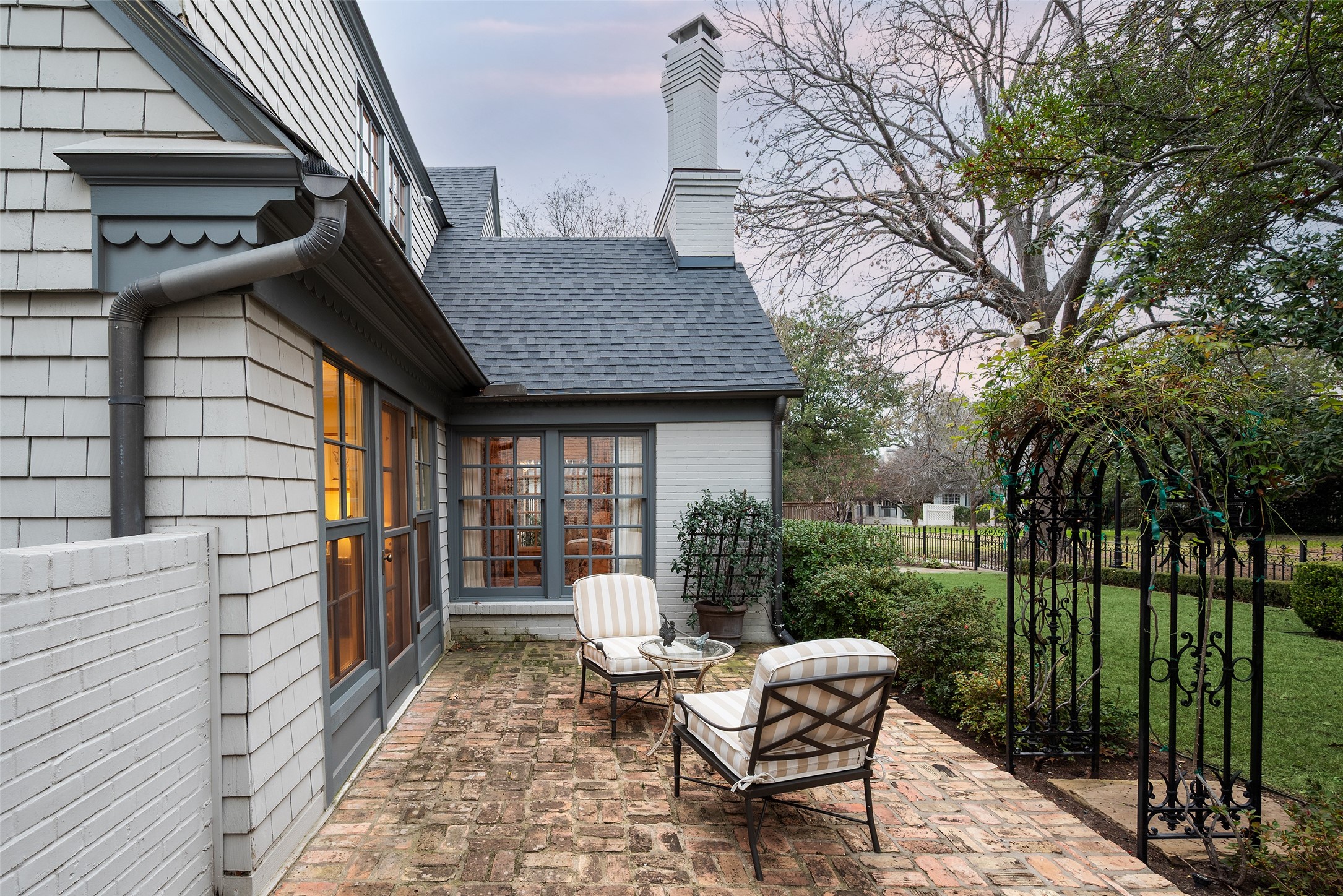 5347 Montrose Drive Dallas TX 75209