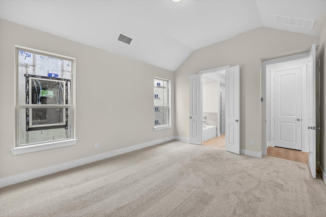 1648 Cornwall Avenue Fort Worth TX 76052
