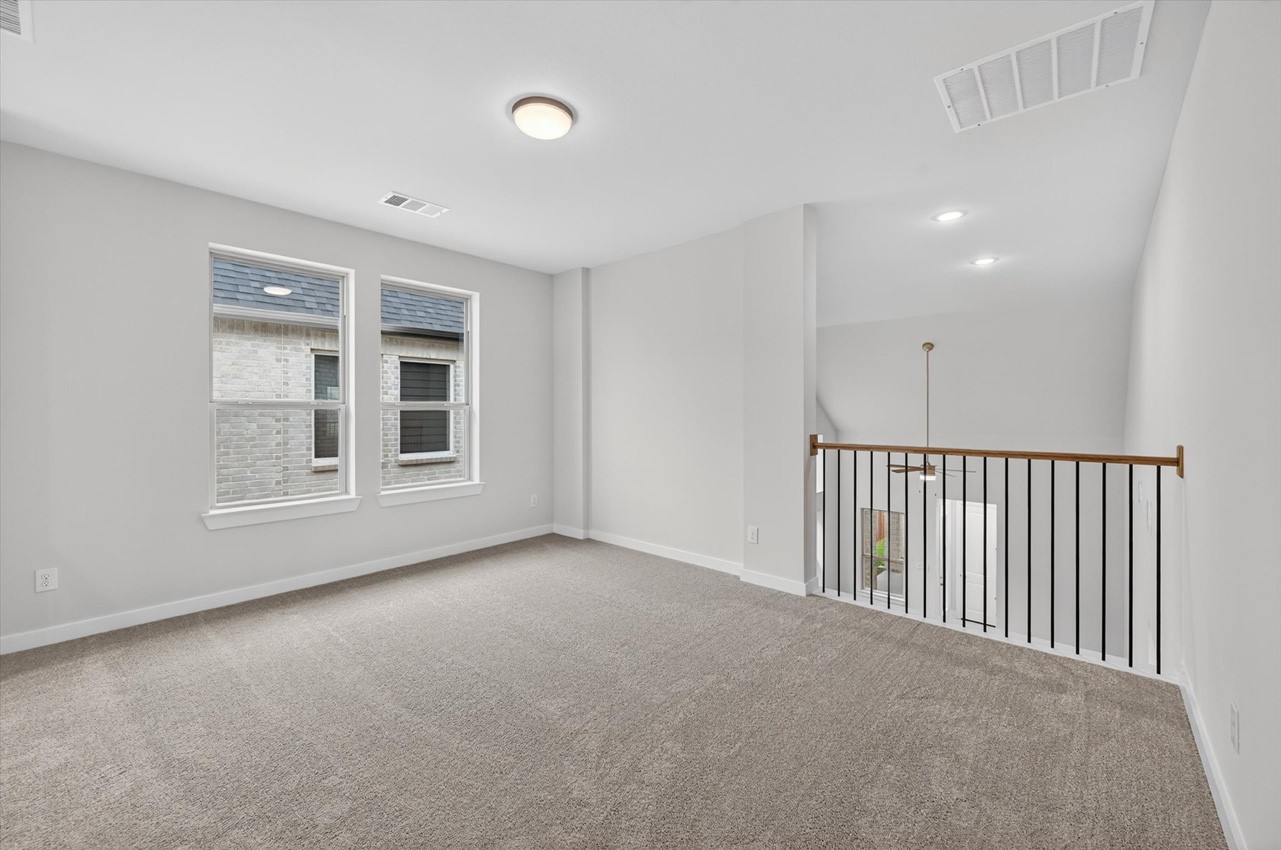 1648 Cornwall Avenue Fort Worth TX 76052