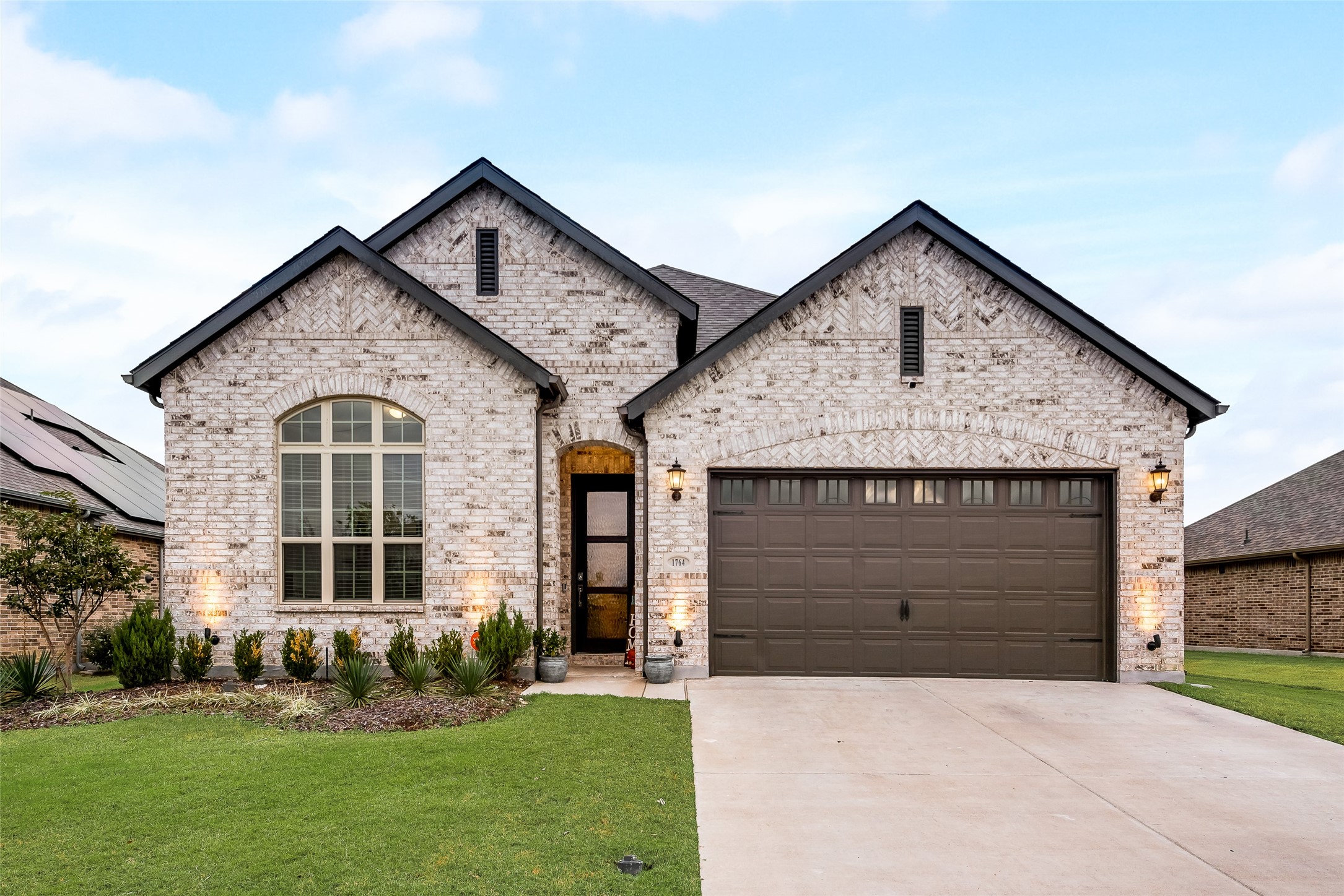 1764 Riviera Drive Waxahachie TX 75165