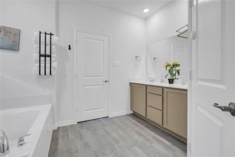 11221 Camelot Court Aubrey TX 76227