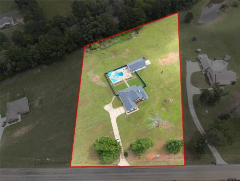 808 N Jarvis Street Troup TX 75789