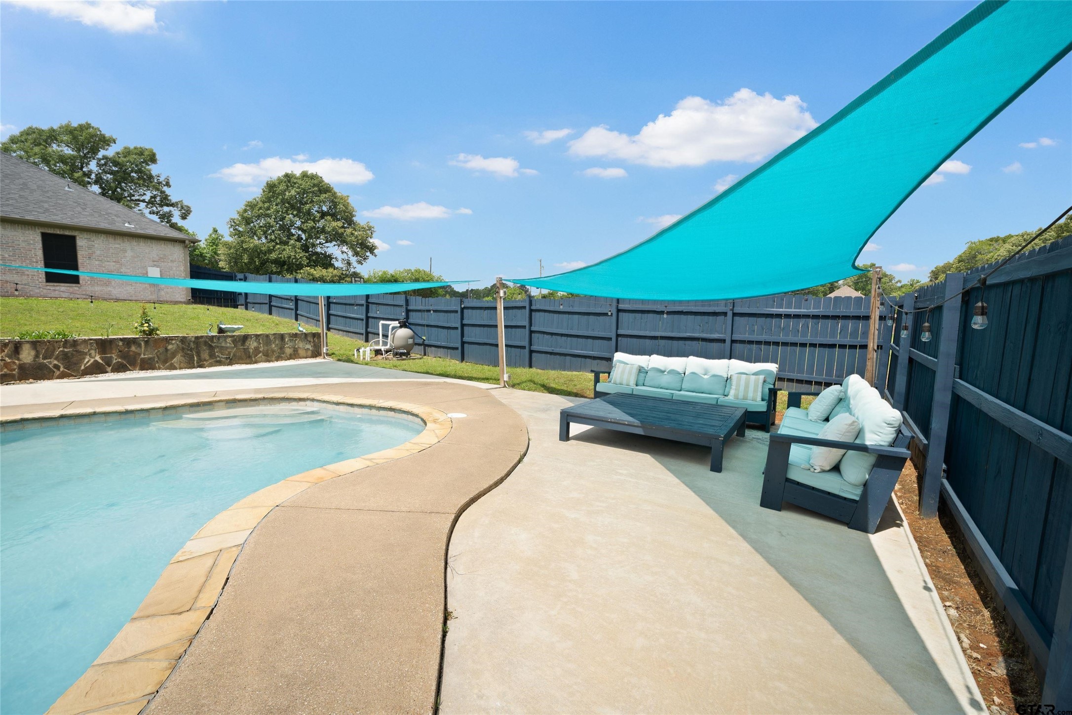 808 N Jarvis Street Troup TX 75789