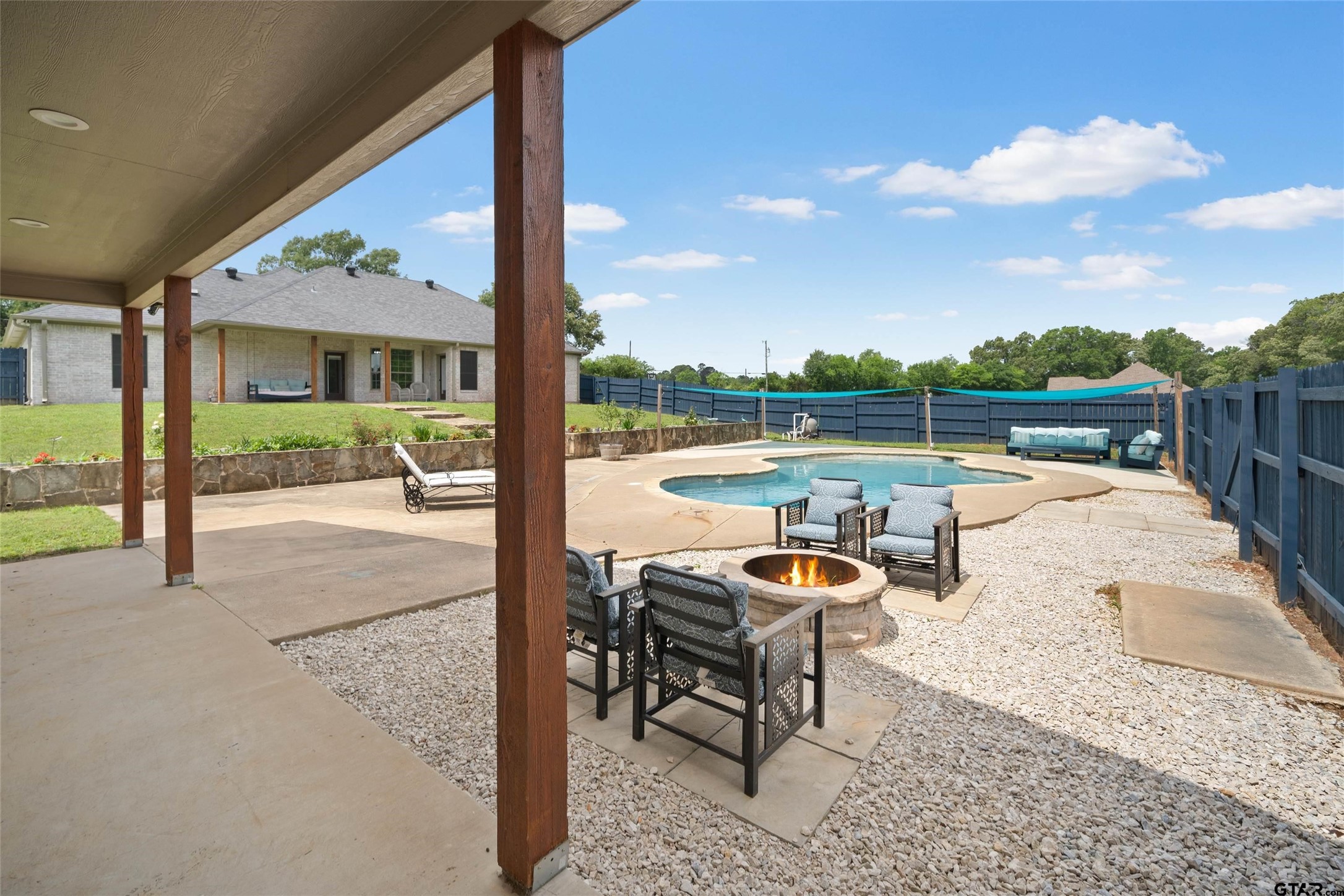 808 N Jarvis Street Troup TX 75789
