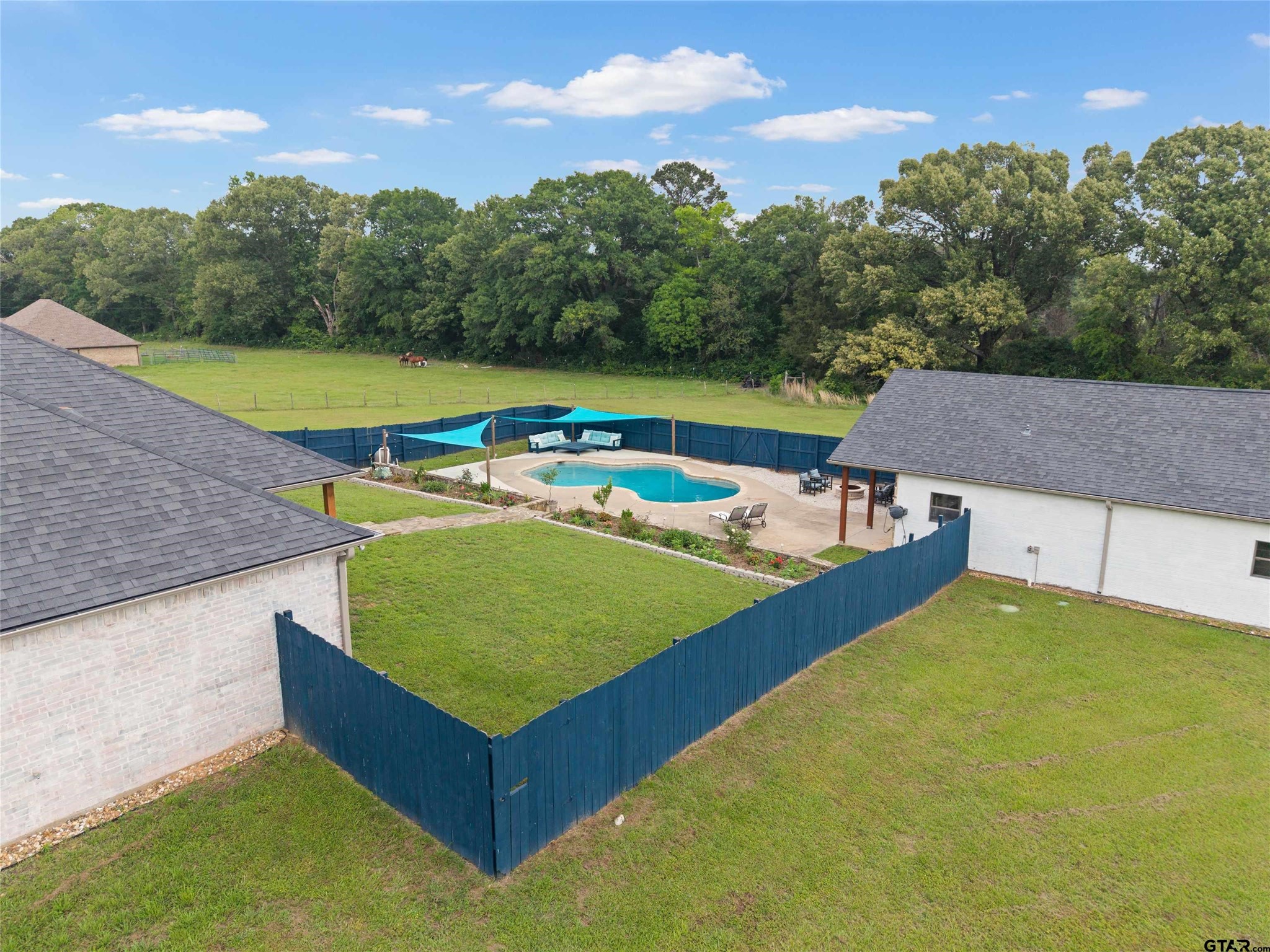 808 N Jarvis Street Troup TX 75789