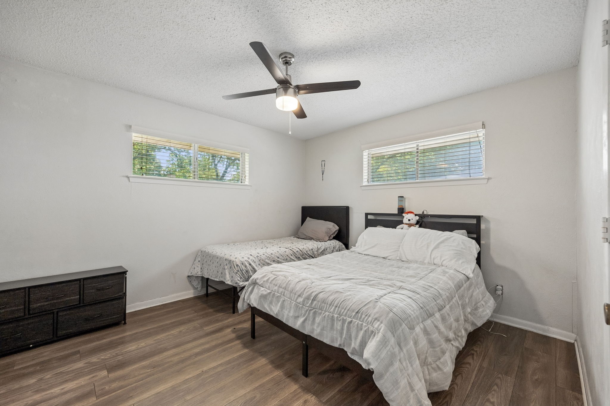 1047 Westlake Drive Desoto TX 75115
