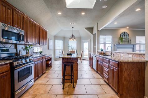 11100 Silver Horn Drive Fort Worth TX 76108
