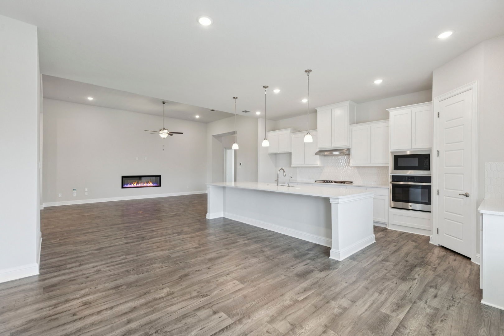 1125 Painted Lady Drive Crowley TX 76036