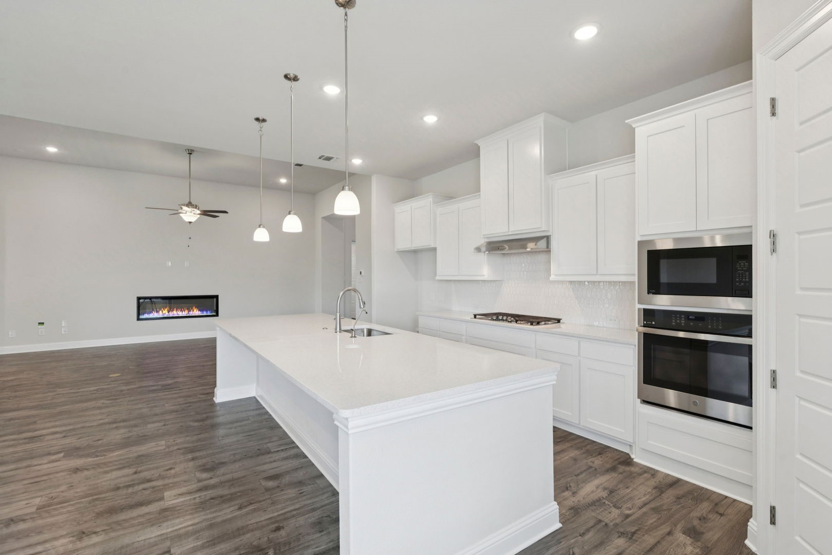 1125 Painted Lady Drive Crowley TX 76036