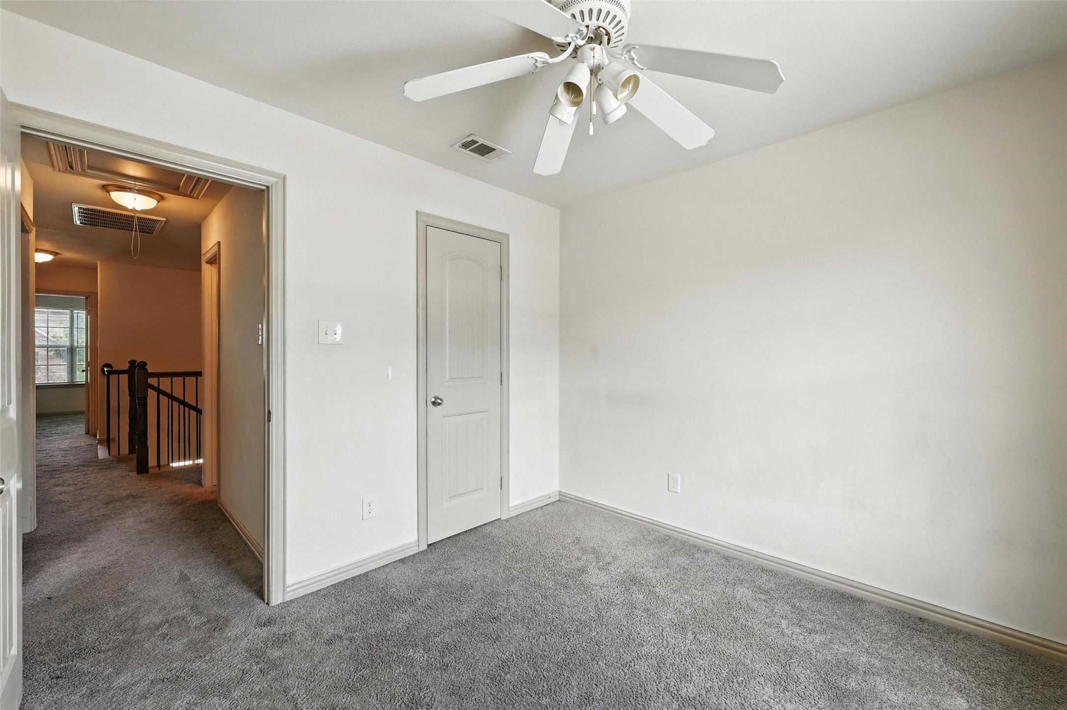 2353 Homewood Lane Grand Prairie TX 75050
