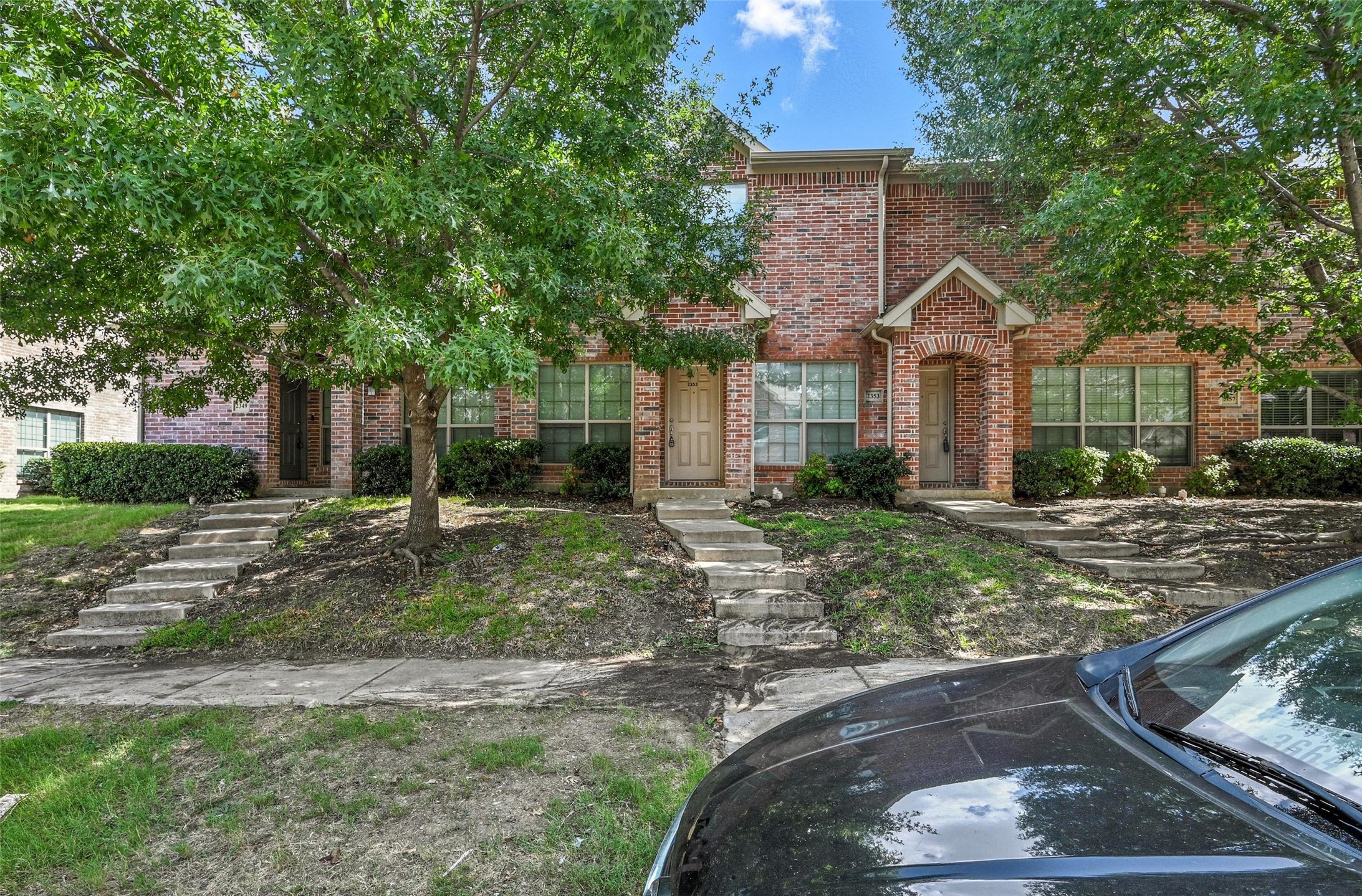 2353 Homewood Lane Grand Prairie TX 75050