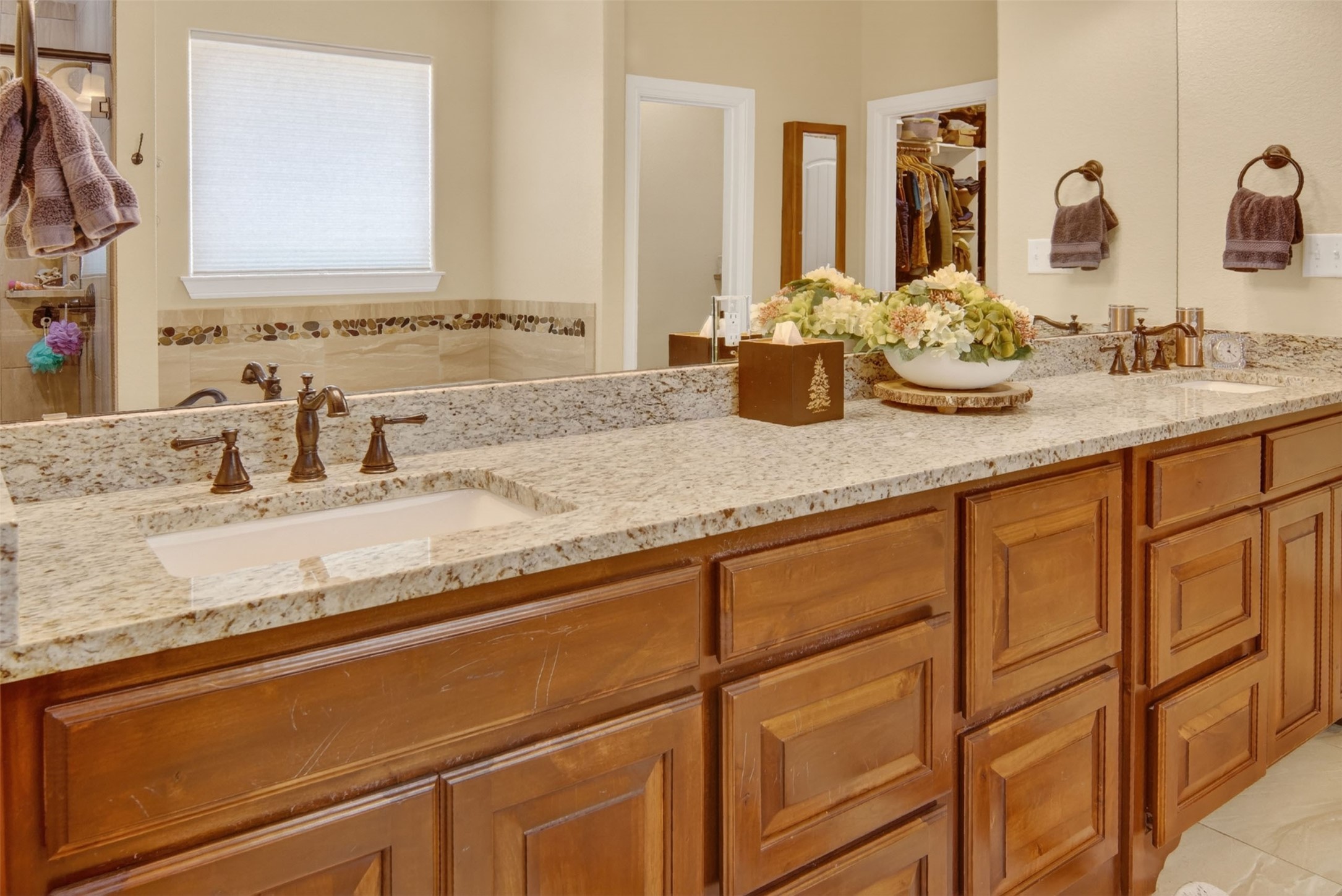206 Oak Tree Court Poolville TX 76487