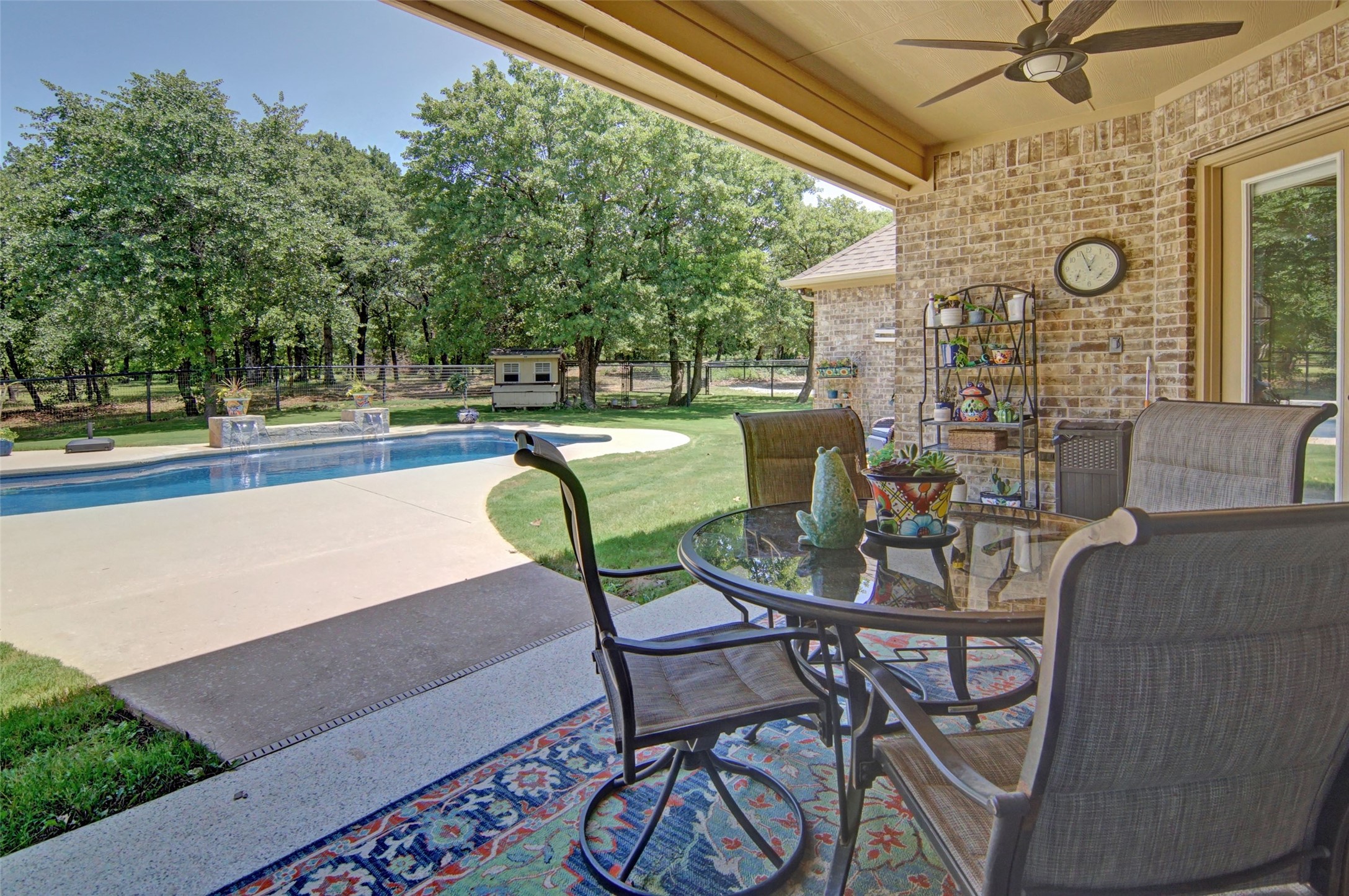 206 Oak Tree Court Poolville TX 76487