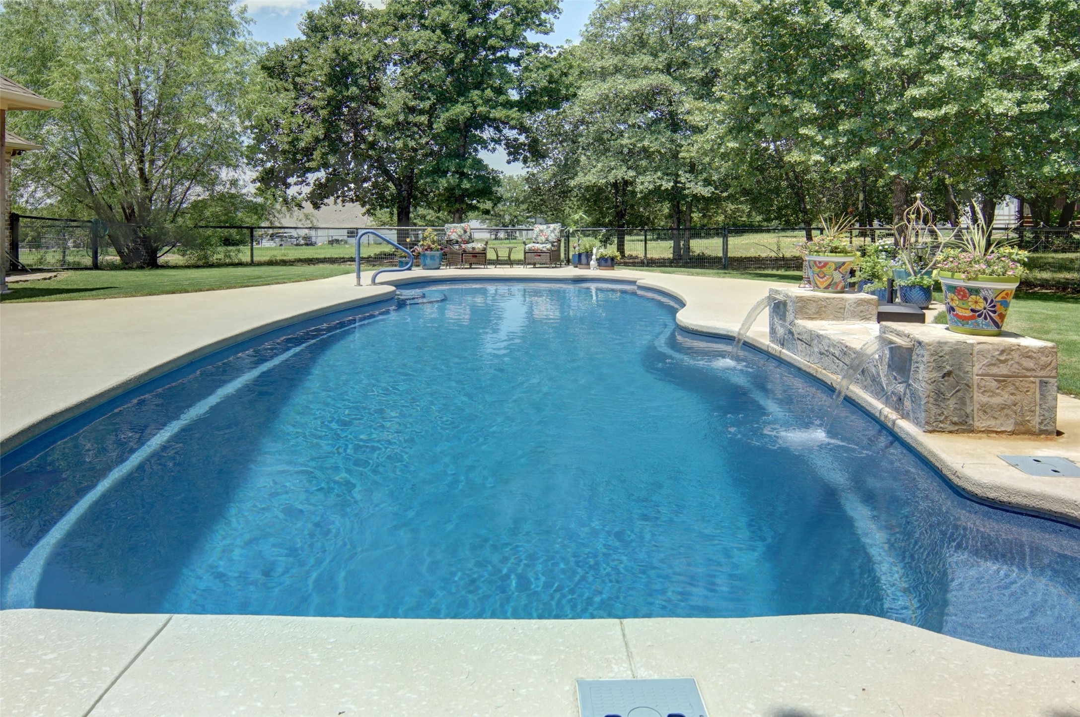 206 Oak Tree Court Poolville TX 76487
